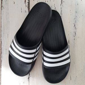 Mens Adidas Stripe Slides